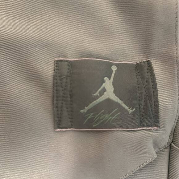 Jordan Green Essentials Utility Cargo Pants NWOT - Picture 9 of 10